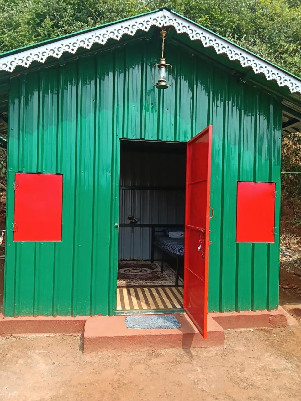 Junglee Nest Holiday Home & Huts 马哈巴莱斯赫瓦尔 外观 照片